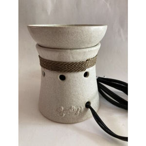 Scentsy Beige Medium Warmer With Nantucket Nautical Rope Design